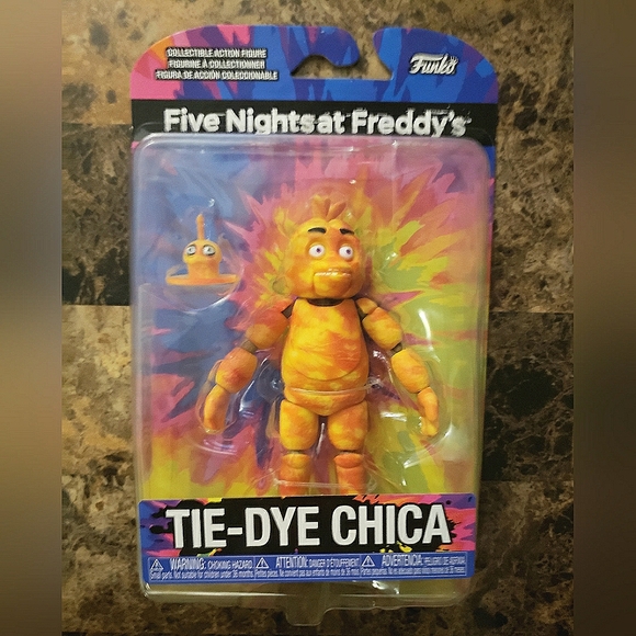 Five Nights at Freddy's Tie-dye Chica Funko Figure - Picture 1 of 4